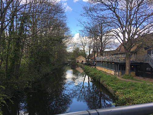 Walk along the Wandle